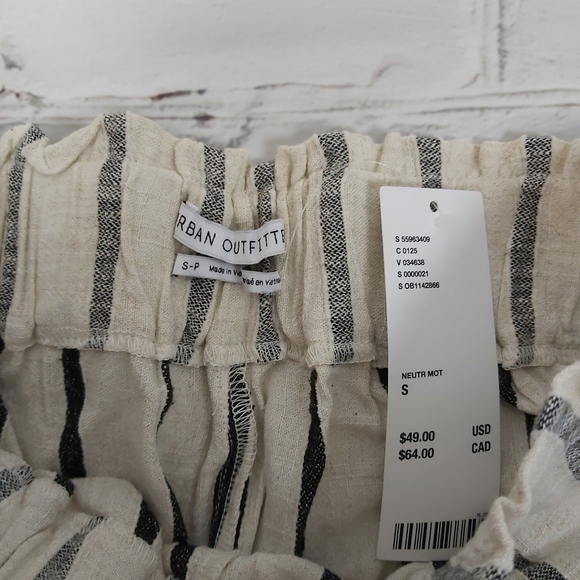 𝅺Urban Outfitters JOSIE LINEN Striped Pull-On Short - Picture 6 of 10